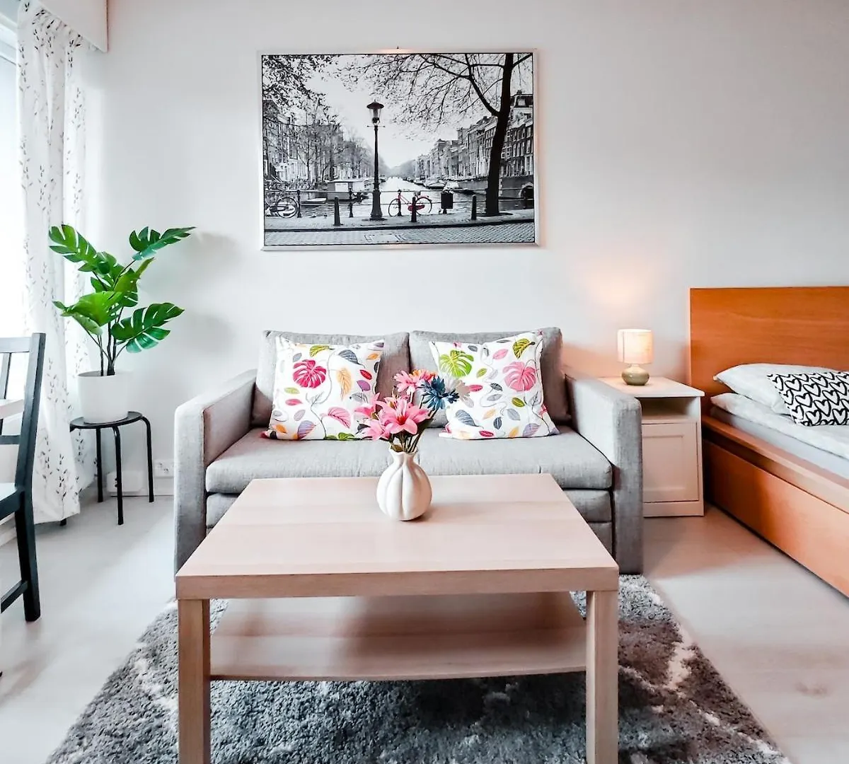 Cozy & Comfy Studio, 14 Mins From Airport, 18 Mins To City Center Vantaa Apartment